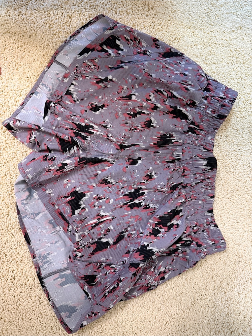 Lululemon  Women’s Printed Elastic-Waist Shorts - Pink Gray Abstract